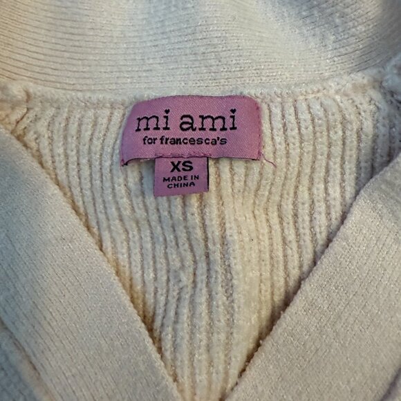 Pink Francesca's Sweater, Mi Ami - Picture 2 of 3